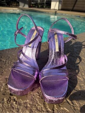 Zara Metallic Lavender Block Heel Sandals EU 40 US 9 Purple Strappy Heels